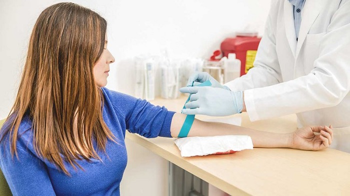 Xét nghiệm máu là phương pháp phổ biến để chẩn đoán ung thư máu