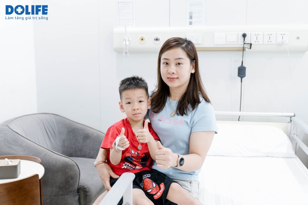 Nốt mẩn đỏ nhỏ – Cảnh báo lớn: Trẻ nổi mẩn, khi nào cần đi khám?